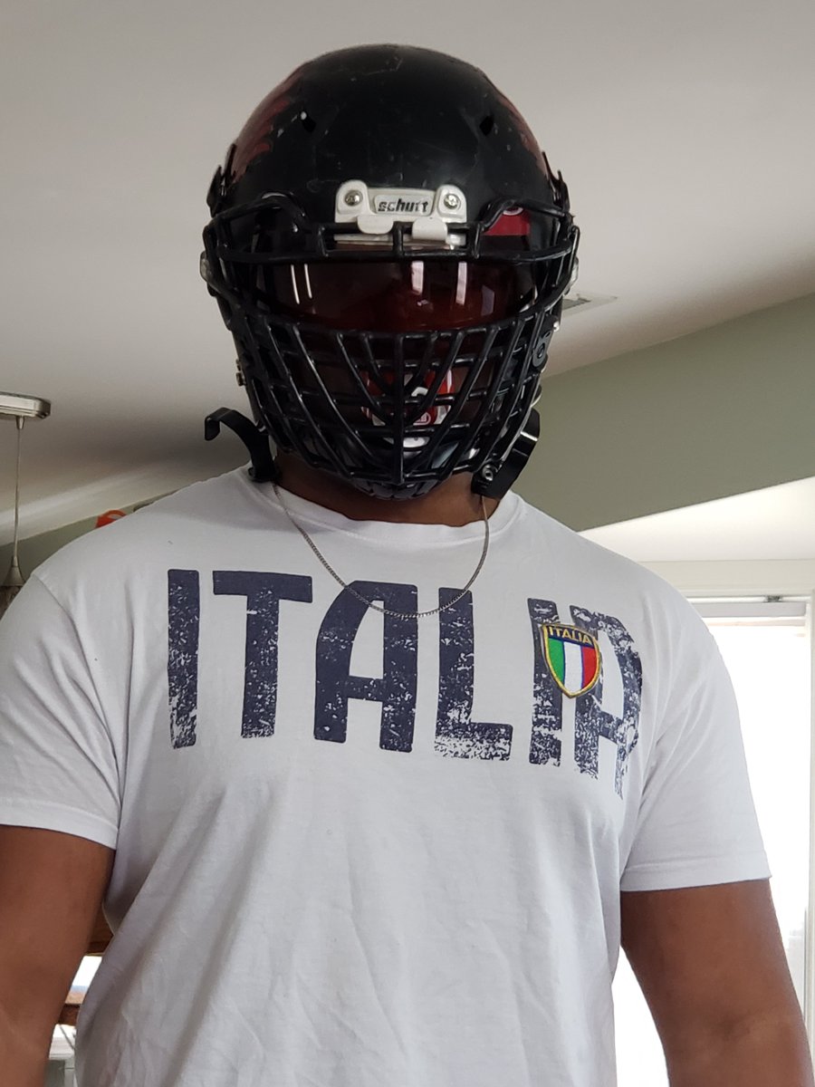 sbradleyjr2021's tweet photo. GEARING UP FOR MY LAST HIGH SCHOOL RIDE #FALCONSLETSGO
๐ก๐กโ https://t.co/qMscc6X4b8