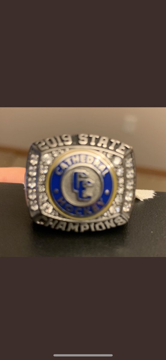 BackdoorSlider4's tweet photo. @abistram488 @CHSPuckSquad @FollowThePuck @WDCSchools Take a lap Aaron https://t.co/oZdIrcGAHT