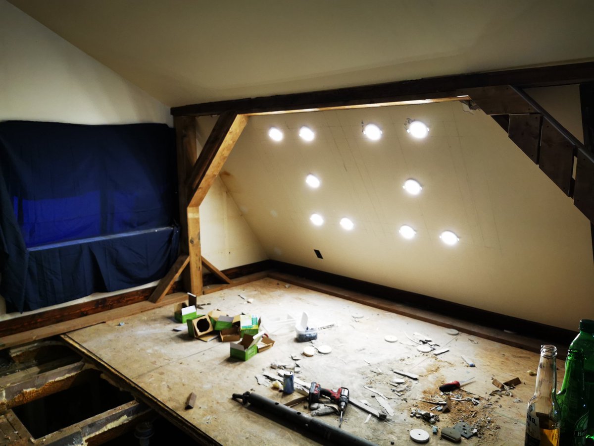 chap_lab's tweet photo. Now time to do the other side the exact same #showroom #built #chaplab #construction #gangsta #raceshop #mazda #rx7 #rotary #interiordesign #BuildItYourSelf #lounge #ManCave #Led #3inchPots #PaintIsNext #dope #DriveYourSelf #Success #NeverStop #Tuning #ItsLikeLego https://t.co/QWbcAbmG51