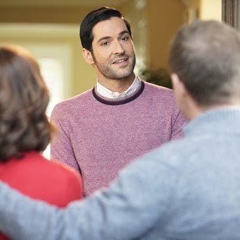 When you touch Tom Ellis A thread #TomEllis  #Lucifer
