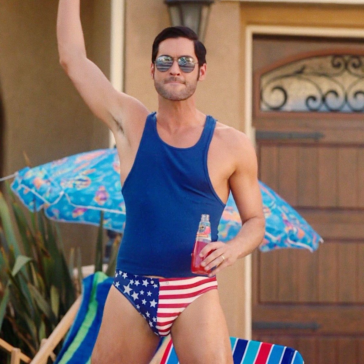 When you touch Tom Ellis A thread #TomEllis  #Lucifer