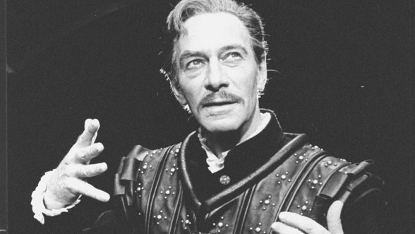 Tribeca's tweet photo. Farewell to a titan of stage and screen. Christopher Plummer was an unmatched talent. We are forever grateful for his contributions to cinema &amp; theatre. May his work inspire generations. https://t.co/FlDOIRT8yG