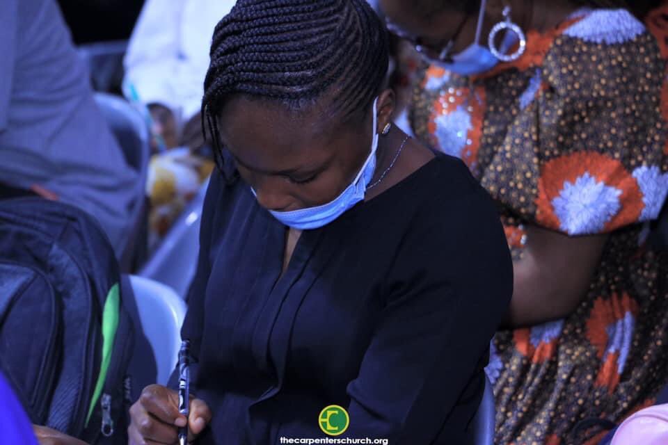 TCCPH's tweet photo. [Judges 11:1-11]
God takes the mess out of our situation and brings beauty out of it. 

Believers are underutilizing the help and the benefit of the Holy Spirit in their lives. 
[2Timothy 3:10-12]
#Word #Day1 #DT2021 #ExpandedInfluence #WordConference #TCCAbuja #TCCPH
@PastorKech https://t.co/9oMmDIfB5b
