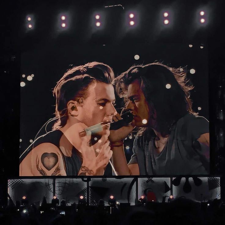 3. The camera being the darkest larrie