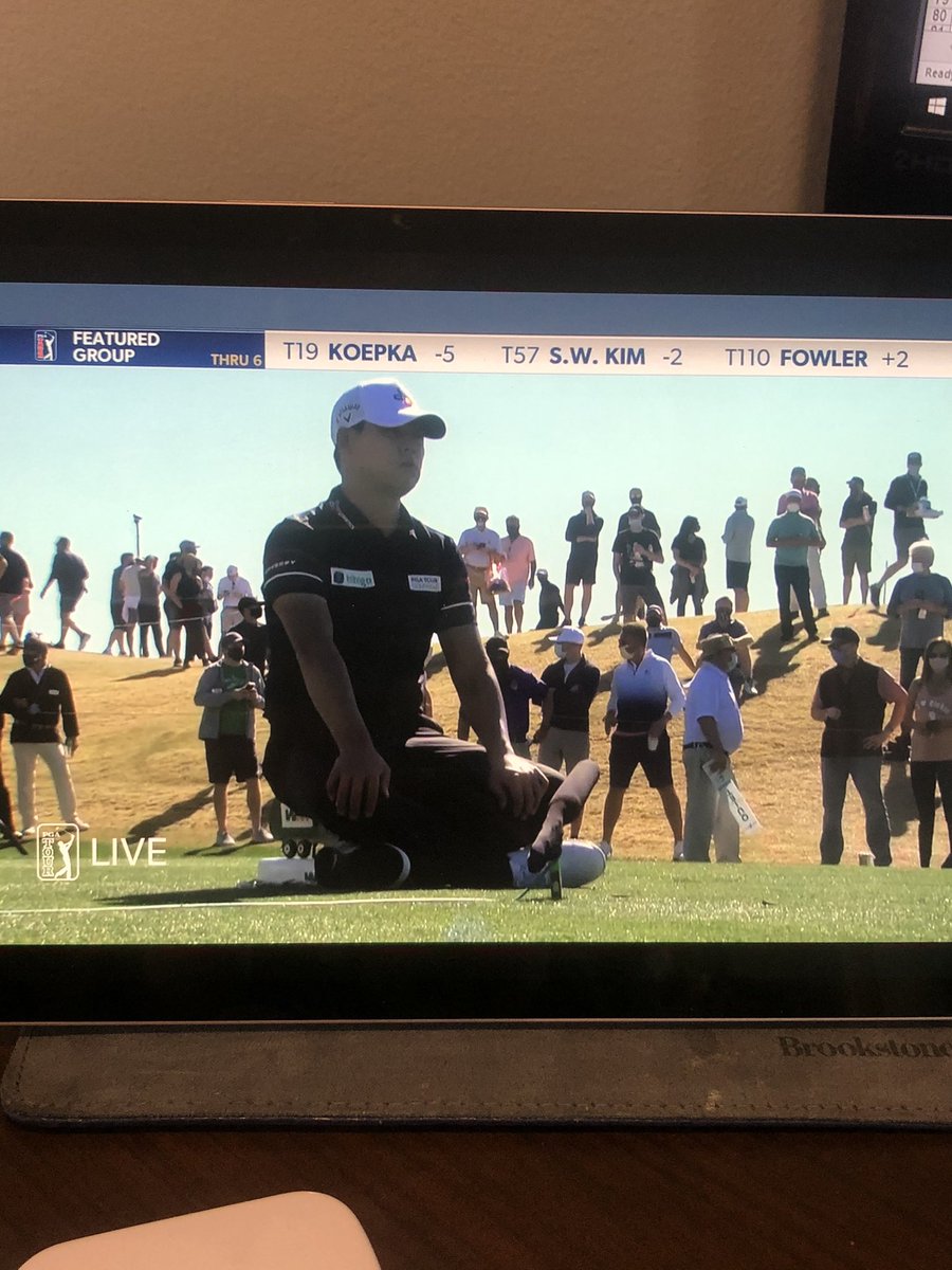 AndrewHLee08's tweet photo. @Tour_Junkies looks comfortable! https://t.co/NZWqFzuHBO