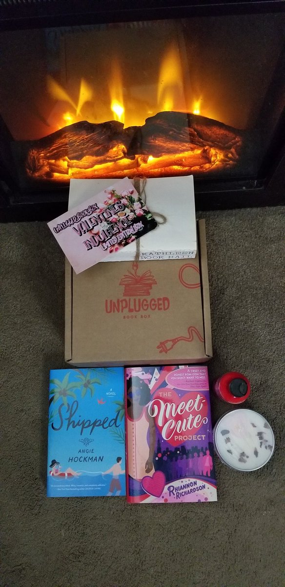 JerseyGirlBook's tweet photo. Today's Book Mail: @unpluggedbooks Special Valentines Book Box #UnpluggedBookBox #ValentinesBookBox #Romance https://t.co/Nw8FdlhTDD