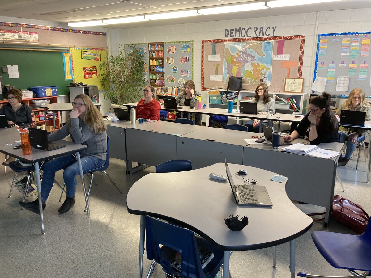 Great day of technology learning with ⁦<a href="/MrsKannekens/">Cammie Kannekens 🇨🇦</a>⁩