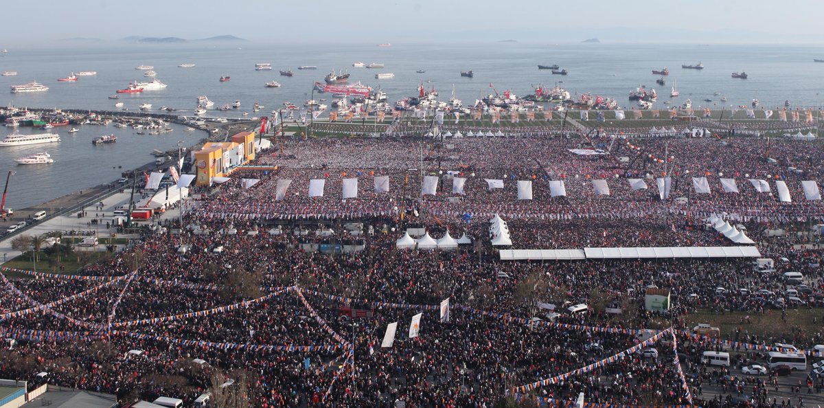 Türkiye sadece twitterden ibaret değildir. bizler #ErdoğanınYanındayız