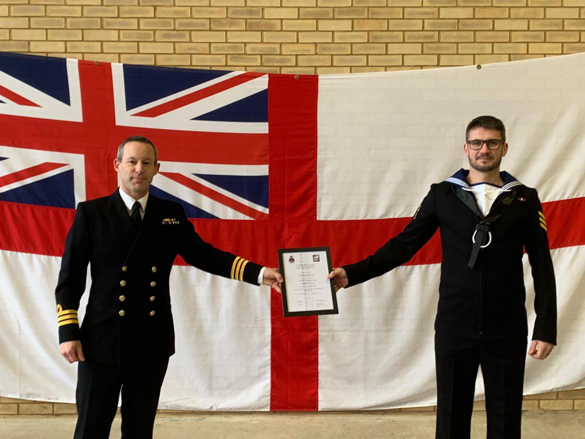POCS_RN_Offical's tweet photo. Absolutely over the moon. Passed out today from LCHQC, was awarded top student and now officially the first qualified LCS in the Royal Navy #LCS #RoyalNavy #RNLogistics https://t.co/hcjhDxI3vZ