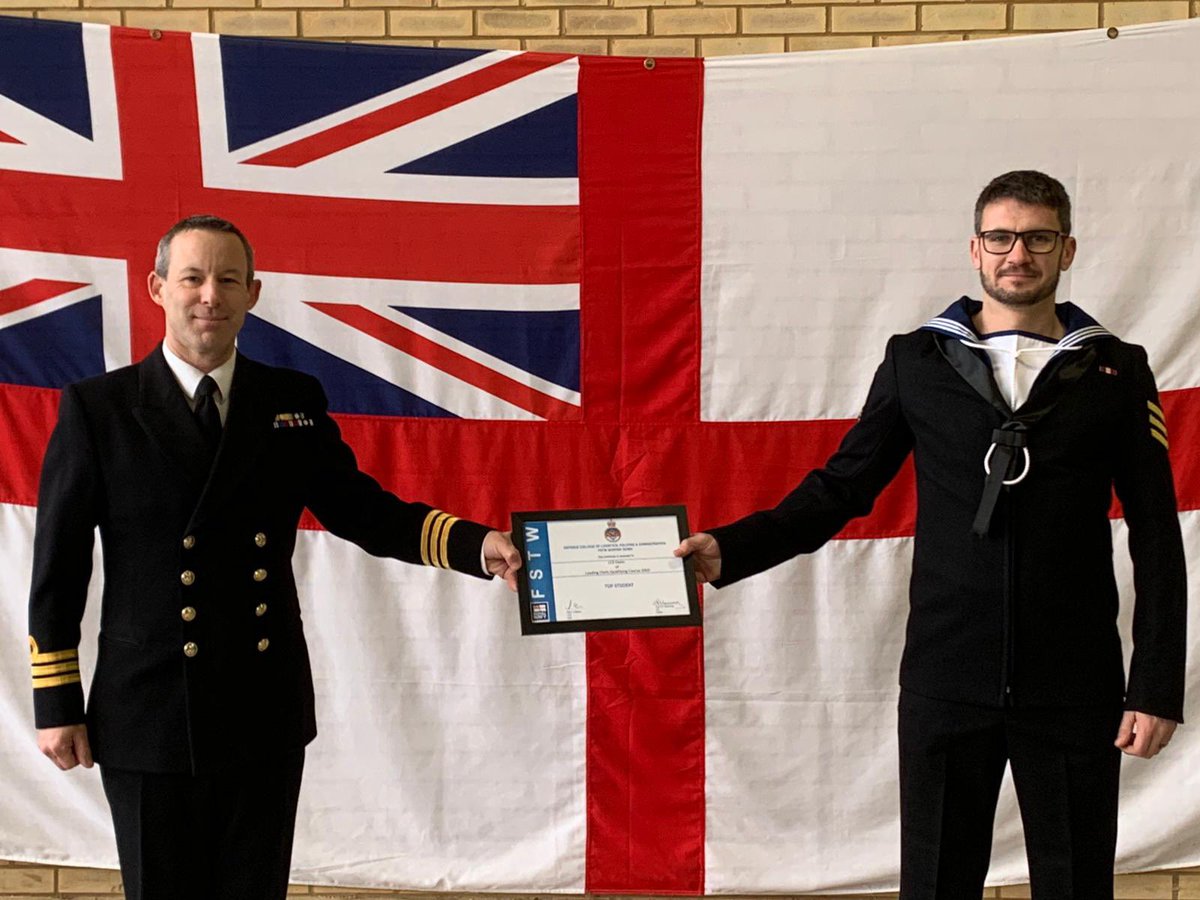 POCS_RN_Offical's tweet photo. Absolutely over the moon. Passed out today from LCHQC, was awarded top student and now officially the first qualified LCS in the Royal Navy #LCS #RoyalNavy #RNLogistics https://t.co/hcjhDxI3vZ