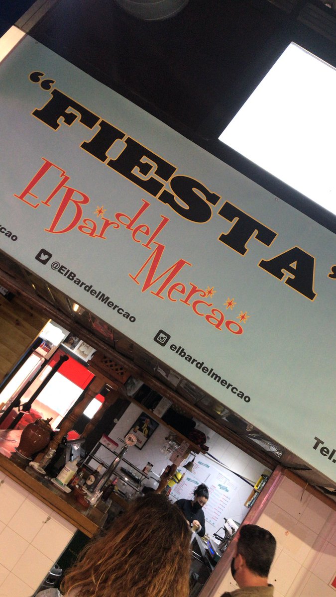 javi_san_cooper's tweet photo. 📍”Bar Fiesta” .Mercado de Marbella (Calle Jacinto Benavente 1)

El bar del Mercao’ 💃🏻 tenía fama de tener uno de los mejores molletes de carne mechada...y es verdad😋

✌️ me he zampado sin tiempo a foto. 

Este rinconcito le encantaría a @rafacordochef 

#monicoopfood #coopfood https://t.co/zxxgEQD23F