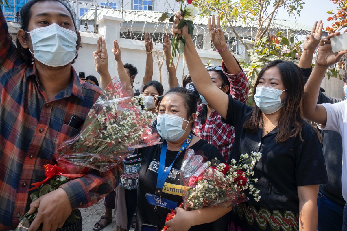 Myanmar_Now_Eng's tweet photo. Four people charged on Friday for joining protest against  #Myanmarcoup in front of Mandalay’s University of Medicine. 

They were charged under section 19 of Peaceful Assembly &amp; Peaceful Procession Law + section 25 of Disaster Management Law at Chan Aye Tharsan township court. https://t.co/rBbaT5ntyW