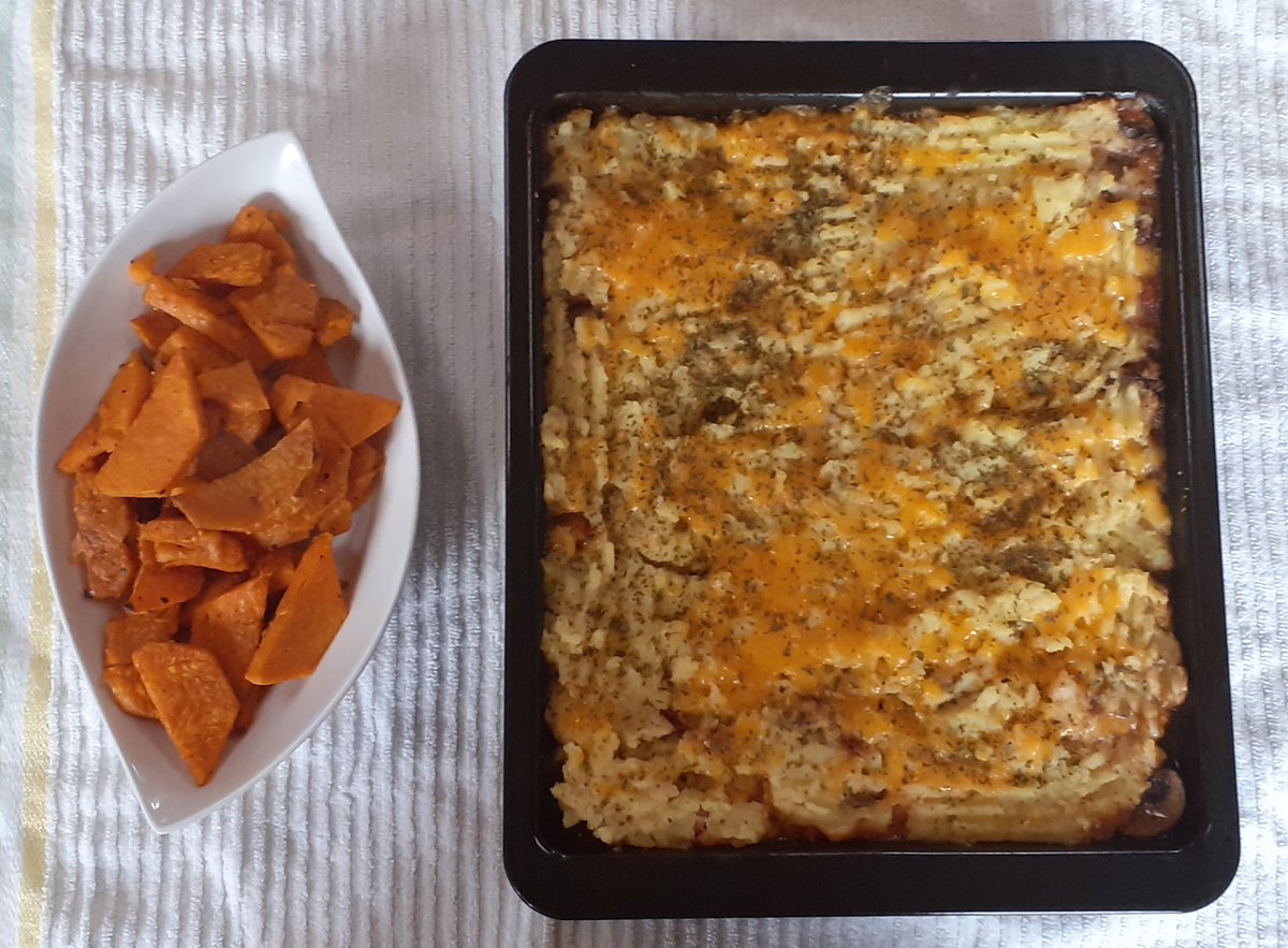 BlakestownS's tweet photo. Mr. Frawley kept up his attempts at the cooking challenge this week. He took on the Shepard's Pie with Sweat Potato wedges. Not a bad effort.#GAASolo @BlakestownCS @gaafutureleader https://t.co/9M7mUuWumU