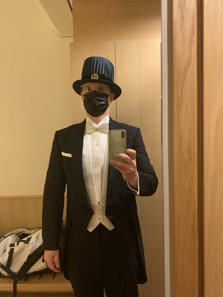AkiVain's tweet photo. Tänään oli spesiaali päivä kun 1. kertaa ohjaajan ominaisuudessa hienon nuoren miehen väitöksessä. Kiitokset kaikille osallisille. https://t.co/J44HKZJy3g