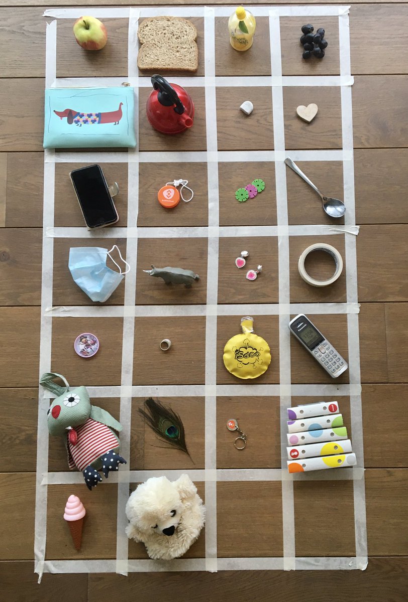 Van appel tot zeehond! De letter q was lastig (kuukske mocht niet van de baas), maar verder zijn we tevreden over ons alfabet. #ikleesthuis #thuisonderwijs #groep4 #obsdeieme