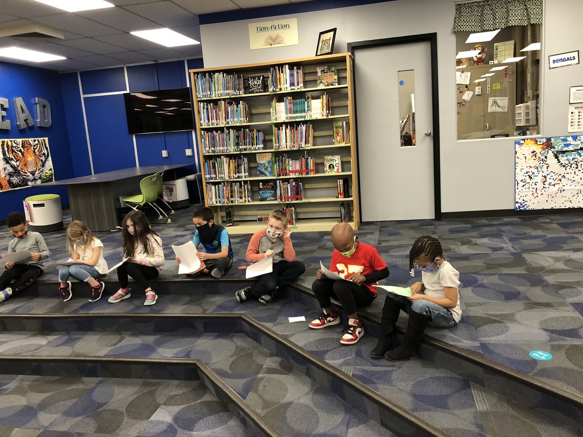 Wingertclass's tweet photo. Today we performed the Enormous Carrot three times for far away audiences.  I was so proud of the students’ expressive reading and singing.  You could hear and see the emotion in the voices from behind those masks. #r7proud https://t.co/rDen0E0n9U