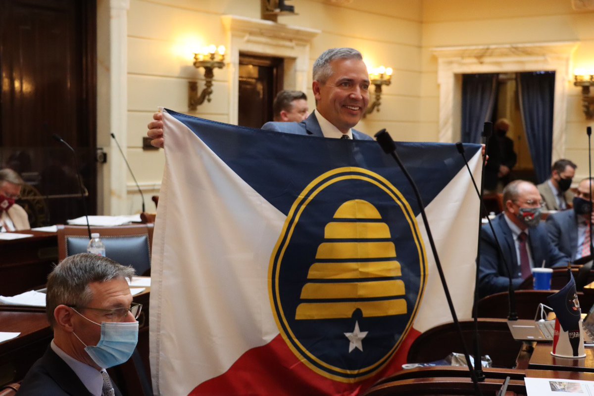 utahsenate's tweet photo. S.B. 48 State Flag Task Force, sponsored by Sen. @danmccay, creates a State Flag Taskforce to assess whether a new state flag should be created. The bill passed on its third reading and will now go to the House! #utpol #utleg #utsen https://t.co/ikBICM319A
