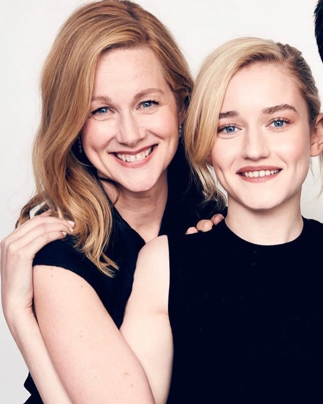 Happy Birthday Laura Linney 