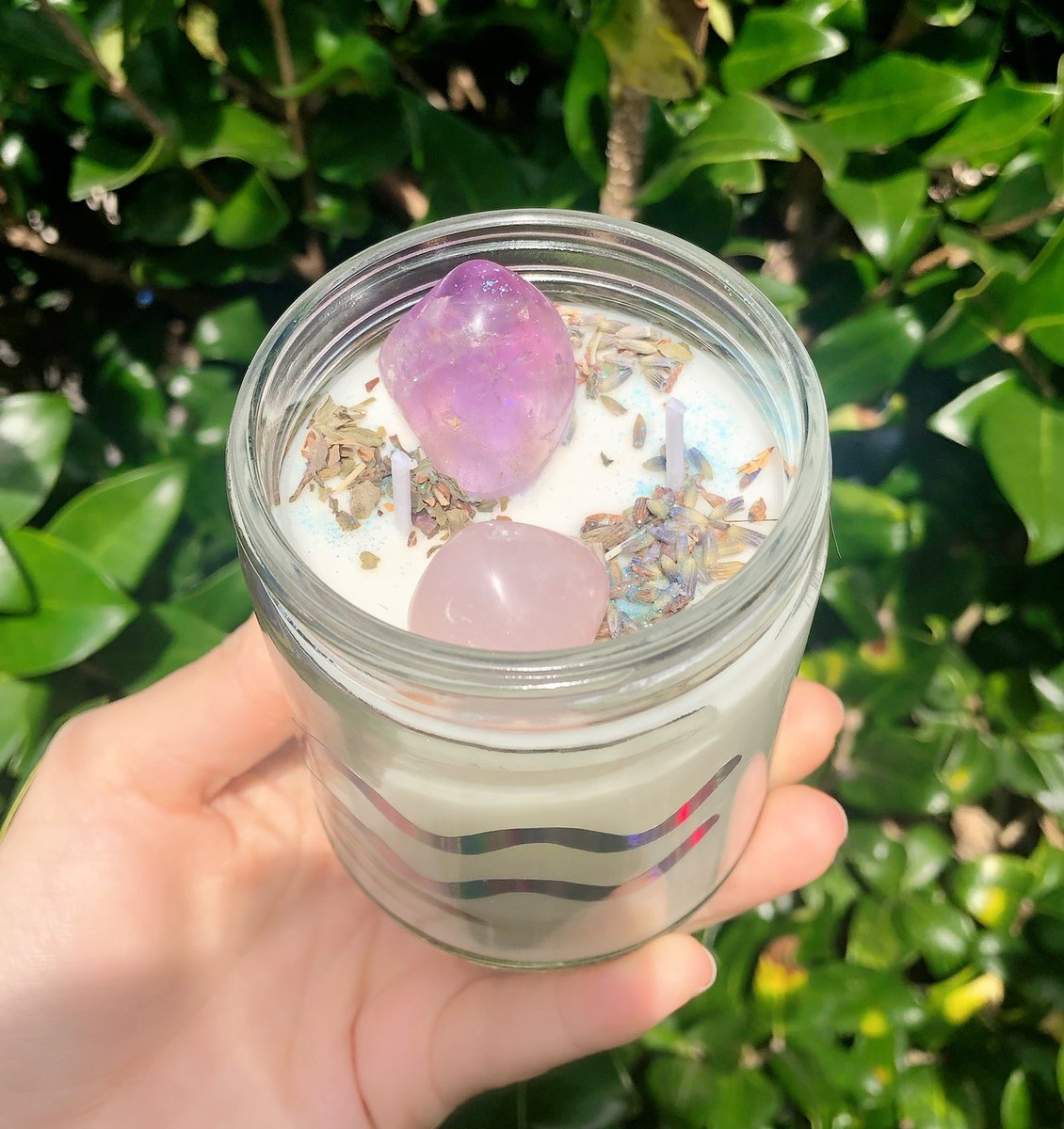 boyzsuckirl's tweet photo. ♒️ Aquarius candle is up and ready to help ground &amp; aid you in your spiritual growth.   

Check out our shop there are many more signs available 🕯 🔮
#Aquarius #Horoscope #AquariusSeason #astrology #affirmation #Spiritual #spirituality #SmallBusiness #BlackOwned https://t.co/SXGZ2Q3Ih2