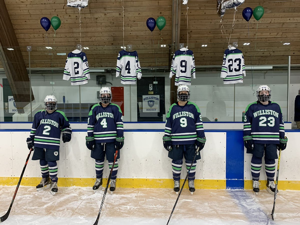 Willistonteams's tweet photo. An amazing Senior Day for our seniors Emily Zambarano, Cora Webber, Syd Wegner and Kate McDermott!!! #finally! #2021 #nevertakeitforgranted @WillistonNS https://t.co/DtdP3VgZWQ