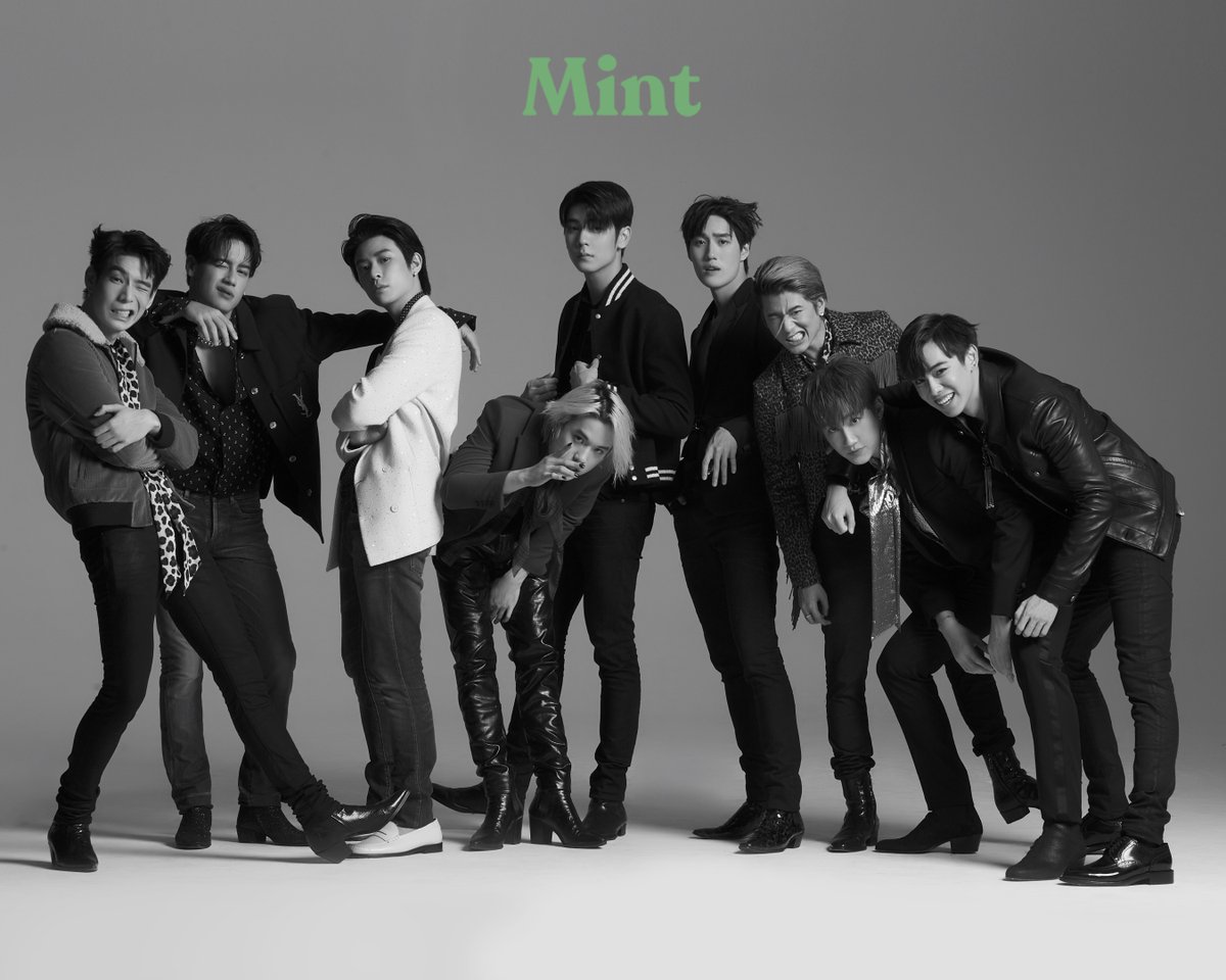 mintmag_th's tweet photo. ฟูลทีม!!! พอมาอยู่ด้วย 9 คน มันก็จะวุ่นวายแบบนี้แหละะะ อะไรเป็นอะไรก็ไม่รู้ ฮ่าๆ 🤣

#9FLYHIGHxMINTMAGTH  
#MintUnpublished 
#MintMagTH https://t.co/n8szWGBZl3