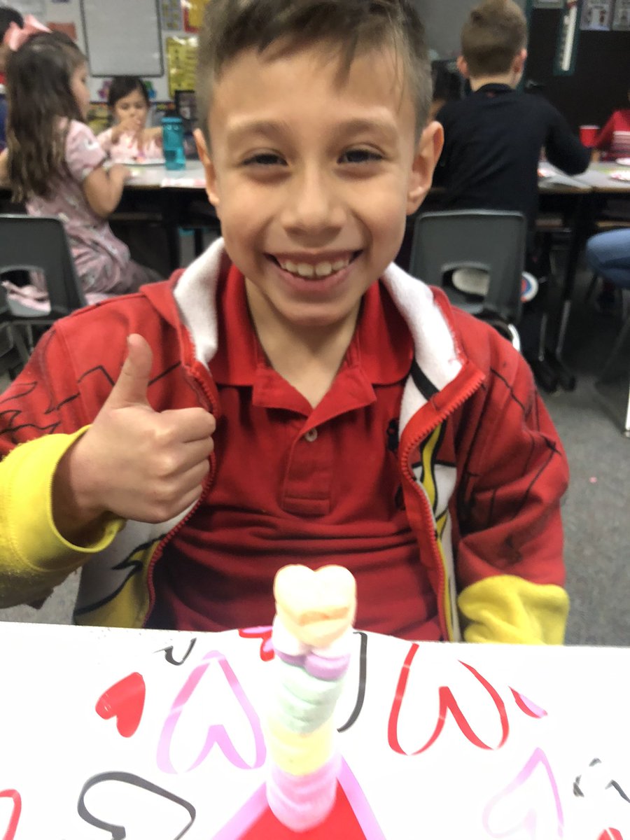 mbewalker's tweet photo. Our Friendship party was so much FUN! #mbebears2020 #mbeisfamily #lighttheway https://t.co/J5k8gZUGQL