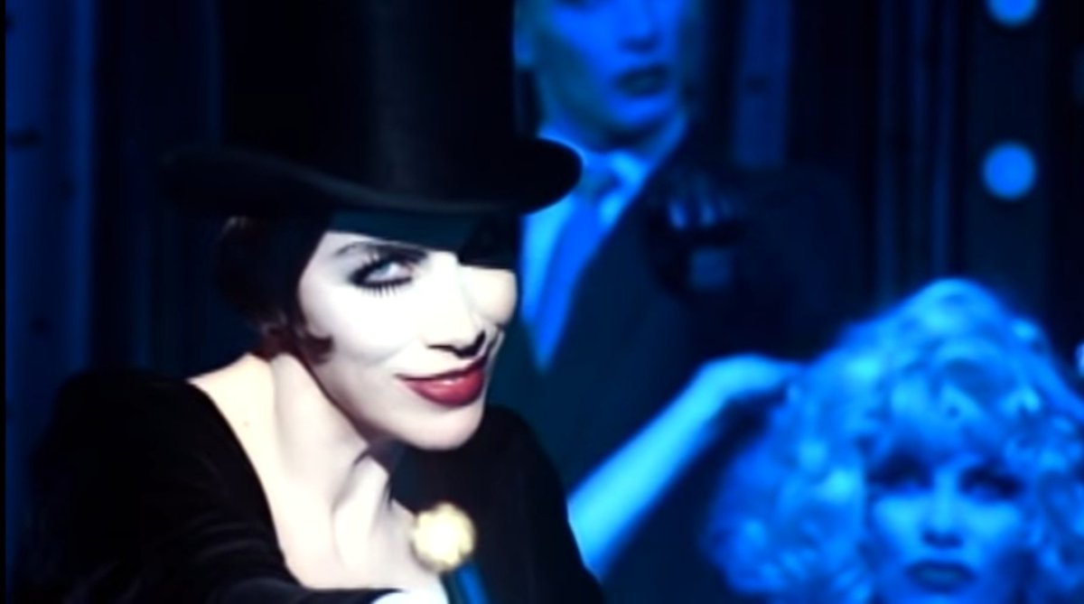 iseverythingaok's tweet photo. A music video I constantly revisit is Annie Lennox's Little Bird. The references, the drag, THIS is camp. https://t.co/yhm8ZlZa8U