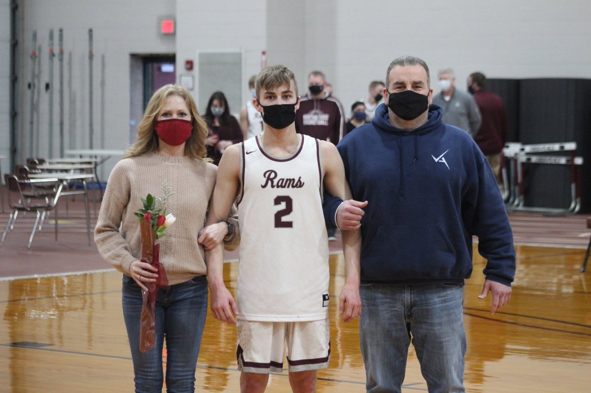 Congrats and big win to our <a href="/NHS_RamsBB/">NHS Basketball</a>  #seniors great night all around!  @nbridgehs #thankyouseniors