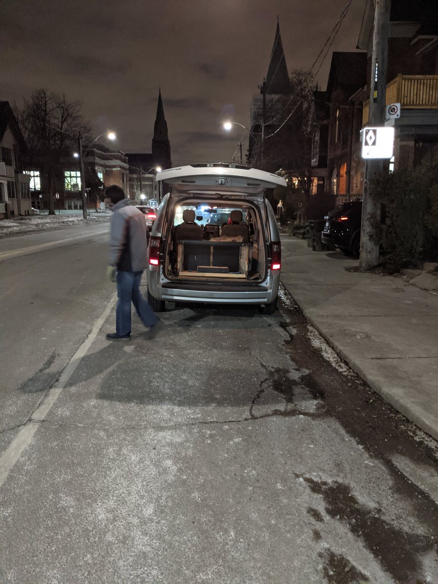 JsFrPe's tweet image. Parked in the bike lane Annette westbound at Mavety. We need barriers, education and enforcement.  @ParkingTPS @CityofToronto @TrafficServices #BikeTO #VisionZeroTO @TPS_BikeHart @Car_In_Bikelane @TPS_pke_rider @CycleToronto @GordPerks