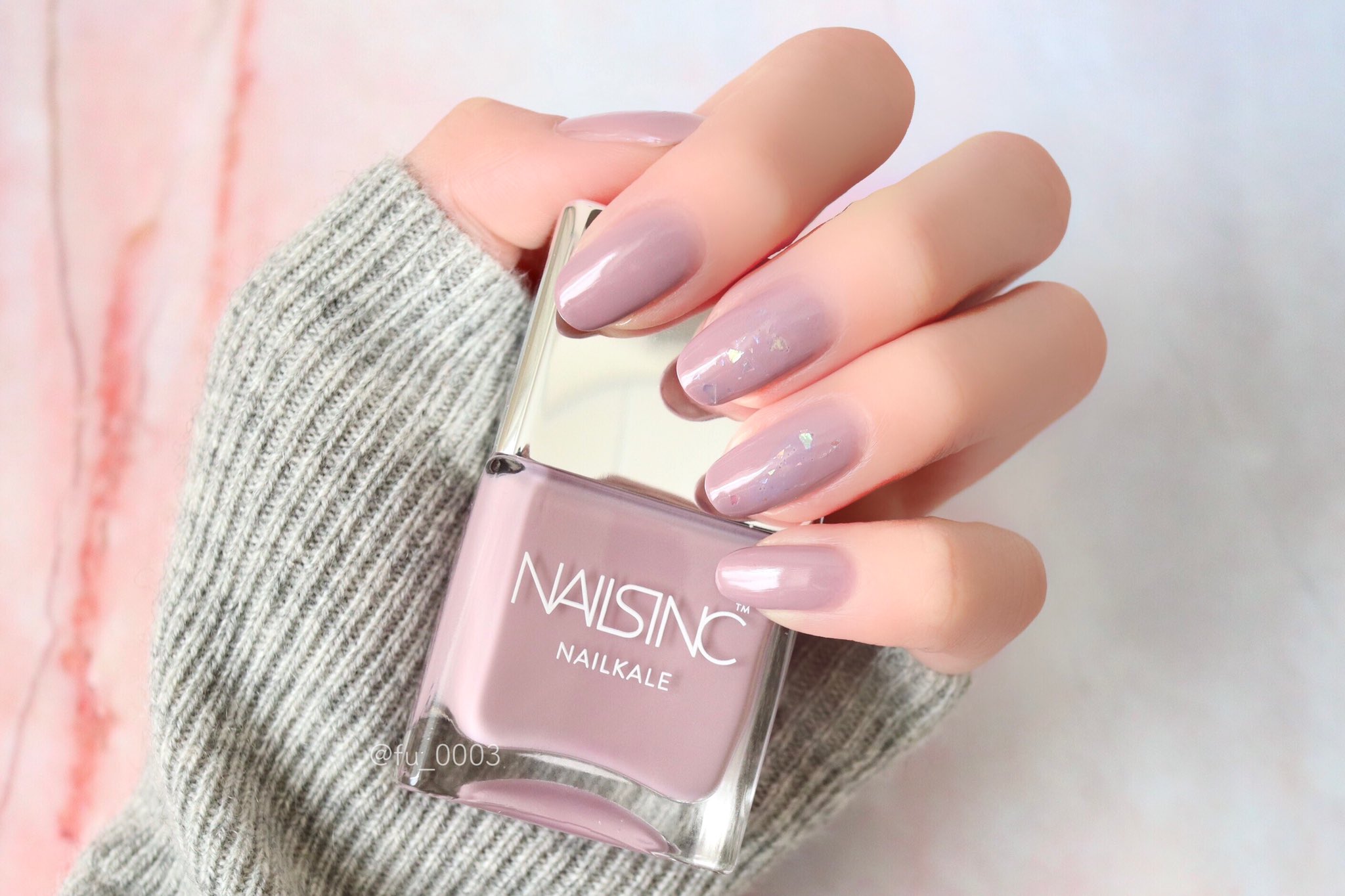 ふうか 今日のネイル Nailsinc ネイルケール ウィンザーミューズ Canmake カラフルネイルズ N40 レインドロップス ネイルズインクが剥がれにくくて最近出番が多め キャンメイクのn40はちょっと物足りない時に追加するとキラキラプラスされて可愛い