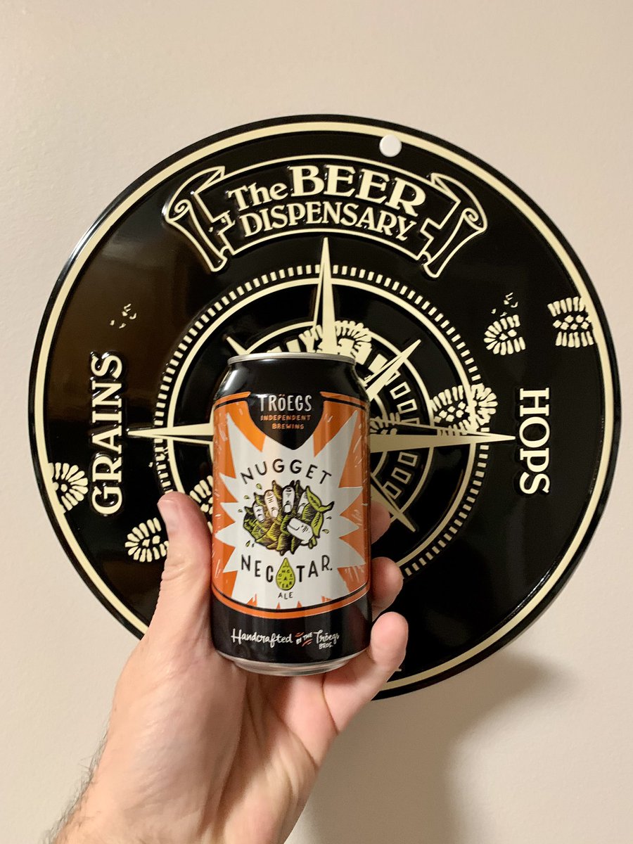 Essau1969's tweet image. #FridayFeeling Taste the Nectar! #NuggetNectar @TroegsBeer #Beer #BeerMe #Beeroclock Drink it up!🍺