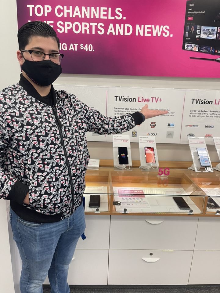 WHAT. A. DAY! 40 #Tvision sales from my team today and couldn’t be more pumped! Super proud of my team <a href="/jho_garci/">Jo Garcia</a> <a href="/kreyes_025/">Keven R</a> <a href="/IsTheMainJuan/">Juan Ayala</a> @Cristina_SC_VA