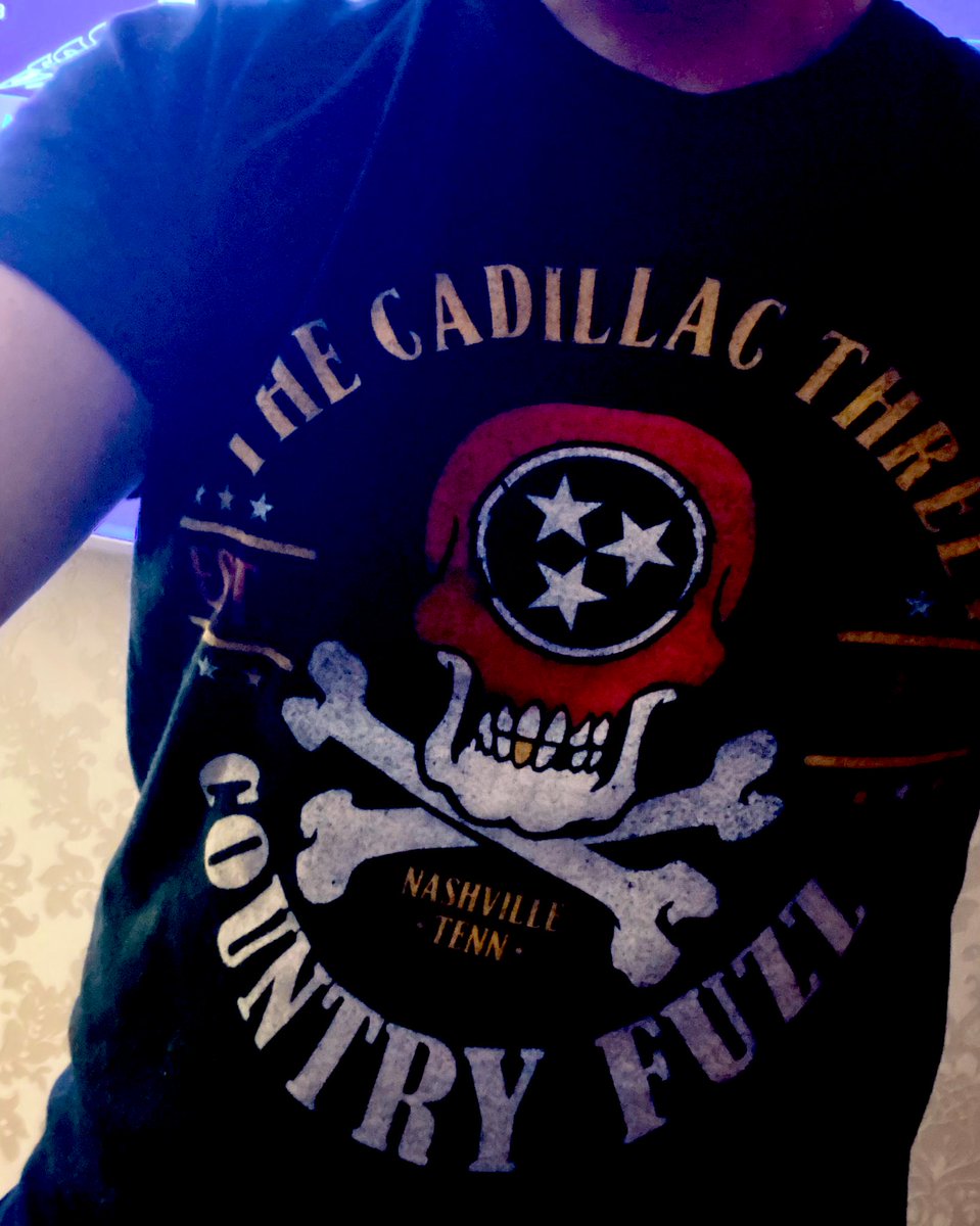 _albo__official's tweet photo. HAPPY 1st BIRTHDAY !!! @thecadillac3 #COUNTRYFUZZ ⚡️⚡️⚡️🤘🏻 https://t.co/9nvvvp5uv4