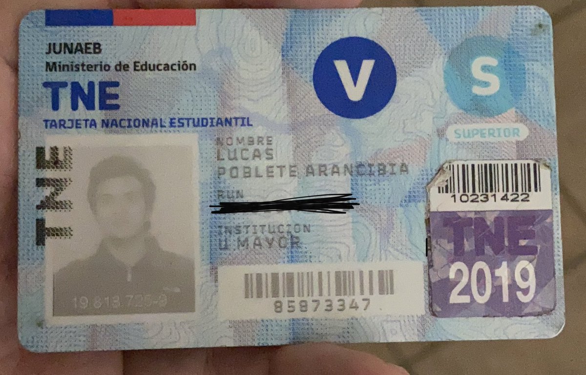 JuliRdt's tweet photo. @ayudaJUNAEB Hoy encontré una TNE, estudiante: Lucas Poblete Arancibia. Por si desea recuperarla: https://t.co/CBlYuHKrj5