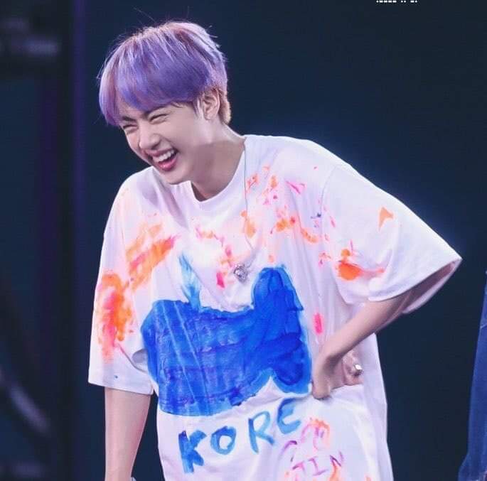 idealdokyeom's tweet photo. every time seokjin smiles a unicorn is born  ~ a thread 🦄 https://t.co/RZYgVXk3pA