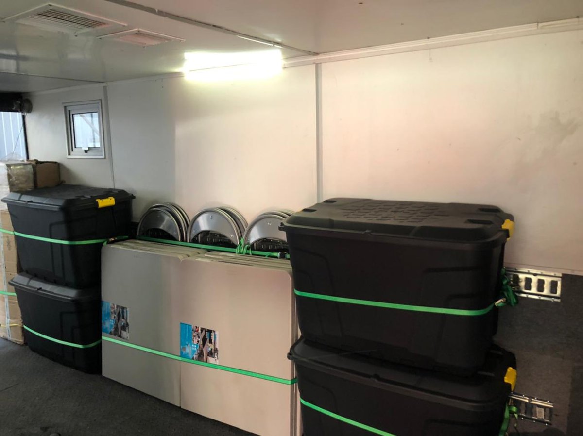 El día de ayer se han puesto en servicio diversos equipos adquiridos gracias a los recursos recibidos por el aporte fiscal, de la <a href="/munitalcahuano/">MuniTalcahuano</a> y el aporte de nuestros socios 
🚘 Camioneta
🚒Trailer logístico 
🧑🏼‍🚒100 trajes de bombero
🕵🏻‍♂️ Equipos de investigación de incendios