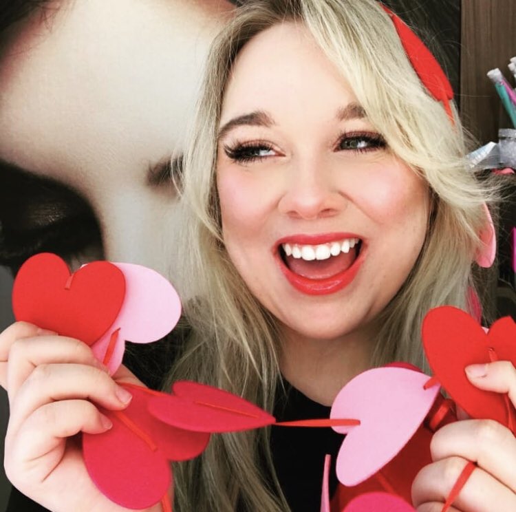 The look of (#dekalash) love ❤️🤍💜