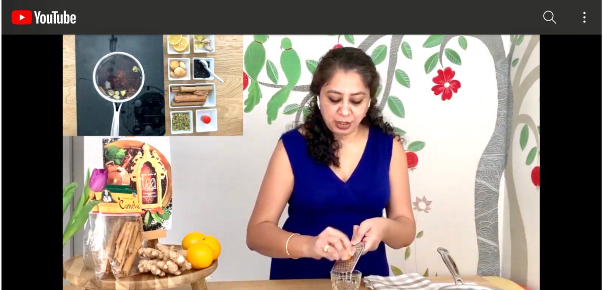 elazfoodchannel's tweet photo. #rethinkchai #rethinktea 
*Sulamani Chai* by the author Nandita Godbole @currycravings
Recipe from her latest cookbook #sevenpotsoftea
#blacktealeaves #cinnamon #saffron #datesugar #ginger #cardamoms #lemonjuice 
@MelissasProduce https://t.co/56HEZFSrLk