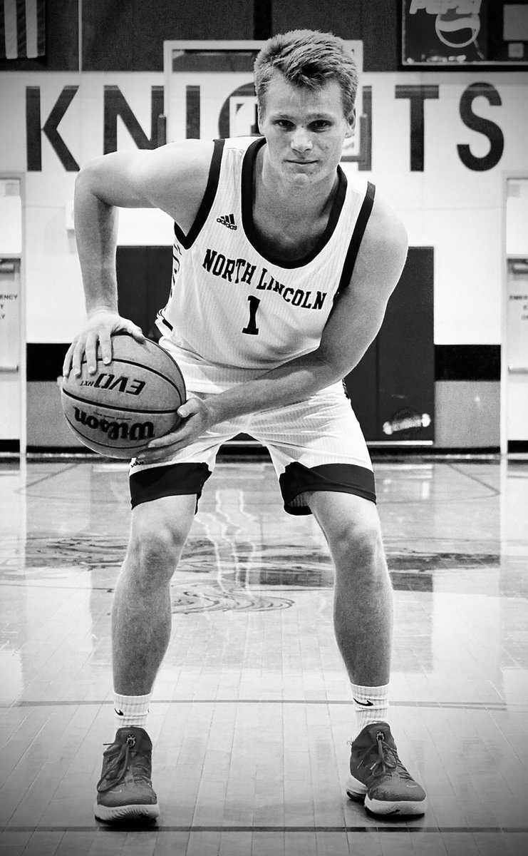 Congratulations to Senior <a href="/NLjackcarter/">jack carter</a> for scoring his 1000th career point tonight at East Lincoln⚔️🏀#knightnationproud #1000pointclub🏀 <a href="/nlhs_athletics/">NLHS ATHLETICS</a> <a href="/LincolnHerald20/">Lincoln Herald</a> <a href="/LincolnTimes/">Lincoln Times-News</a> <a href="/charlottepreps/">Observer Preps</a> <a href="/DenverCitizen/">Denver Citizen</a> @highschoolot