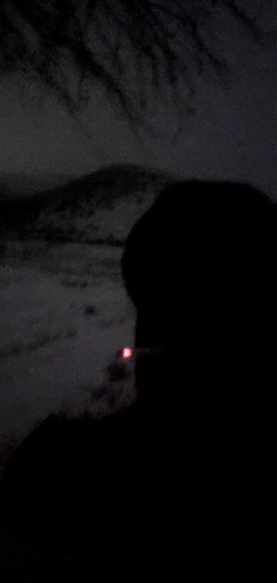 SoJoBmanUtefan's tweet photo. Living here in Copperton...
I am lucky enough to walk to tje old #BHS #BMS field whenever I want...
As Tommy The Cat would say...
And I Swear to Thee...
#Prospector4Life #MinerDynasty
#FirstFridayNightLights in Utah...
#BlessedYall π»π€
#StadiumWalk https://t.co/1NYfMheJRg