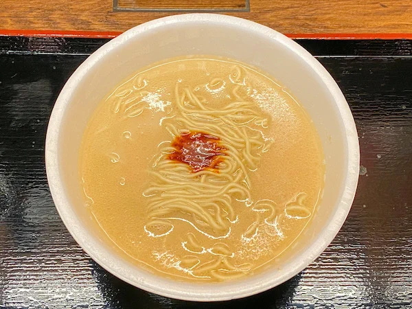 こだわりの味、とんこつラーメンの一蘭が初めてカップ麺を発売！
