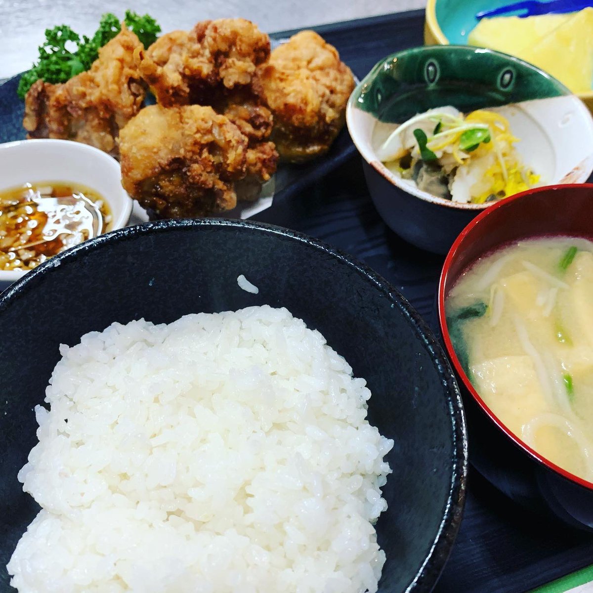 ট ইট র わら焼酒房 たくみ こんにちは 本日は土曜日ですので11時30分から時まで通し営業しております 天気も良いので昼から一杯いかがでしょうか ランチもお待ちしておりますー わら焼酒房たくみ 埼玉 鶴瀬 鶴瀬駅 鶴瀬駅西口 富士見市