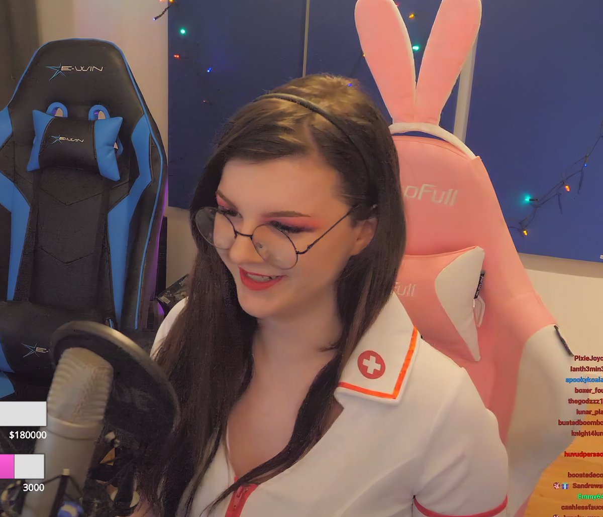 xF1nn5ter's tweet photo. 💉- Rose
----------------------------------------------------------
📝- Ignore hashtags
#twitch #f1nn5ter #f1nn #f1nn5terfanart #rose #rosetwitch #girl #egirl #makeup #egirlmakeup #egirlaesthetic #cute #maid https://t.co/9rv4MCsNaY