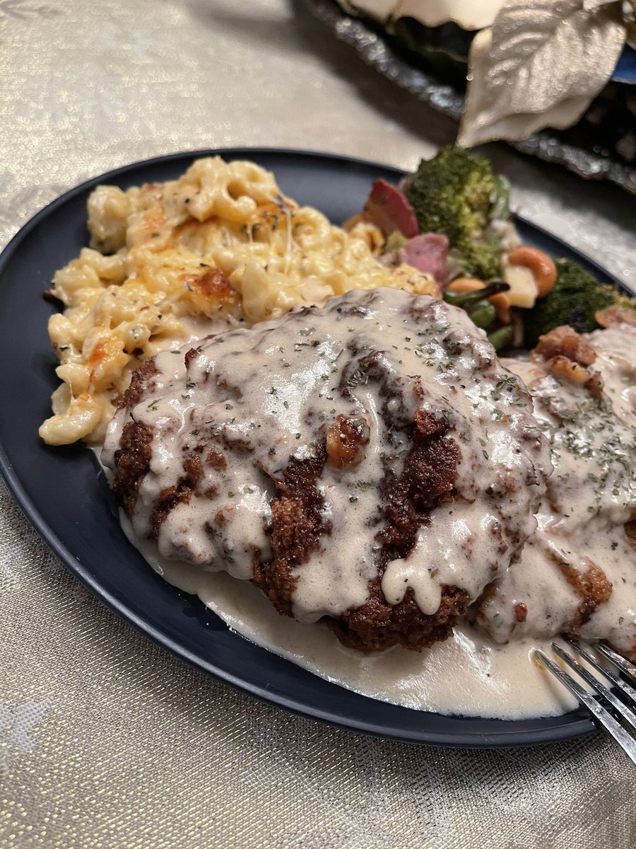 TheLucasBrandX's tweet photo. This is the post .... #DragQueenChef #Dinner that’s all https://t.co/npiJjajeRz