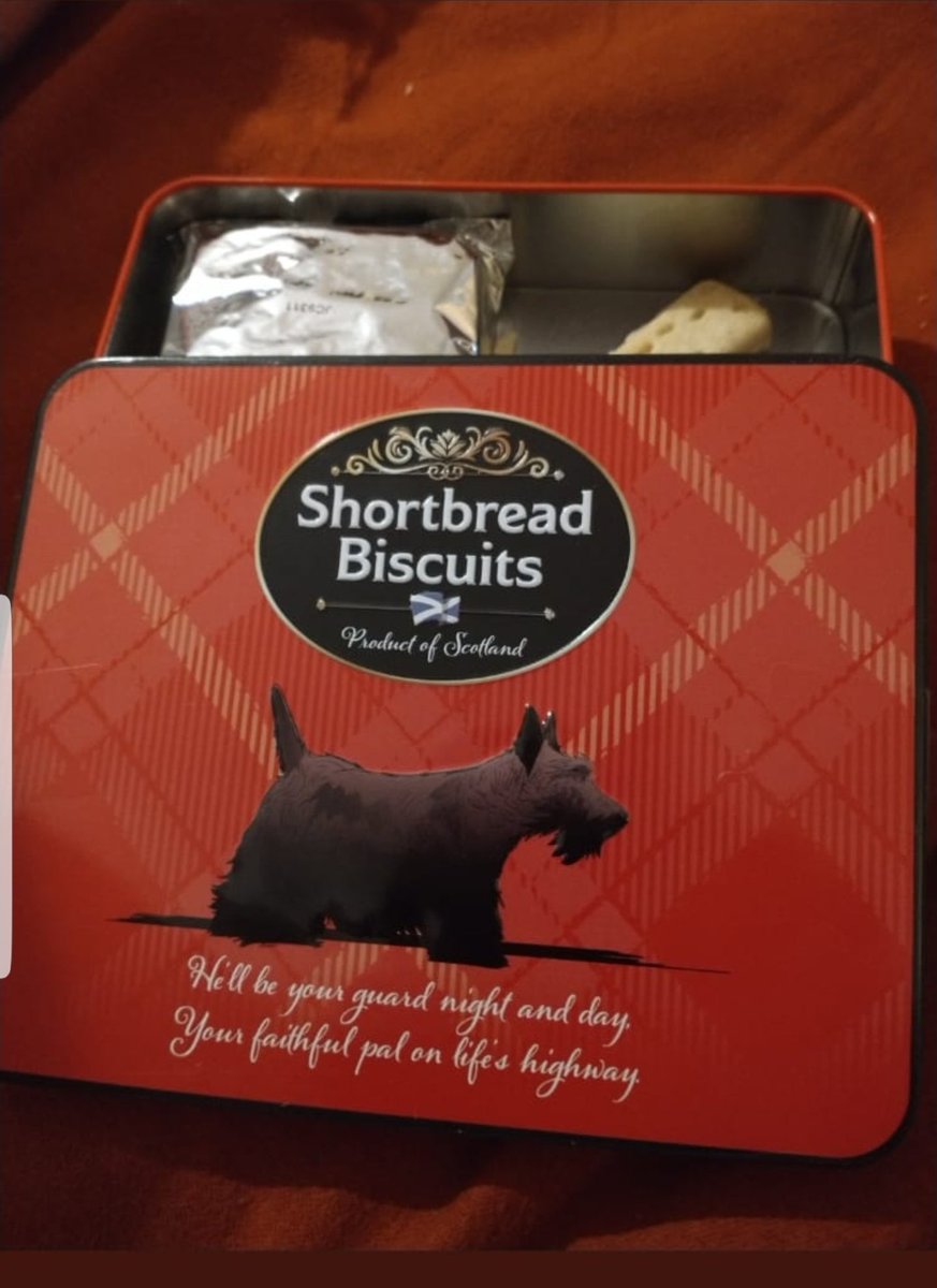 Yindy_007's tweet image. Shortbread lovers and Fam..
This one is for you..

This assorted shortbread is all you should taste today, So yummy and has the perfect crunch...

No onr should miss this...NO ONE

#1200