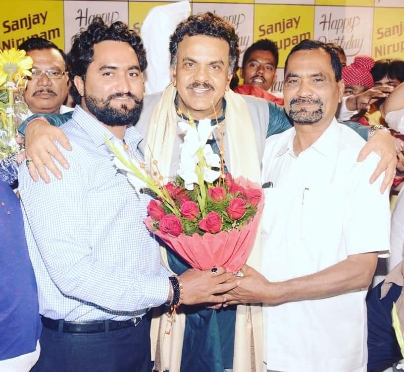 Arif_Abbas_IYC's tweet photo. Wish You A Very Happy Birthday @sanjaynirupam Sir.
I have never ever seen any political leader who had been worked so hard with extreme dedication like you.Thousands of applause are less for you.Thank you for your brave and fearless leadership.@sanjaynirupam https://t.co/dklzEmQg8n
