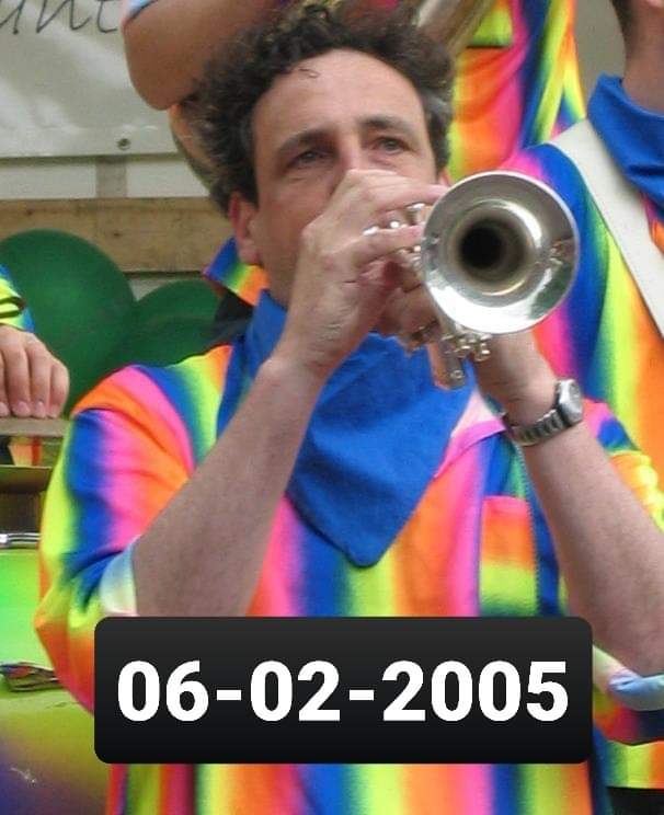 Nu is het stil, toen werd het stil. Alweer 16 jaar geleden.
Voor altijd in herinnering.