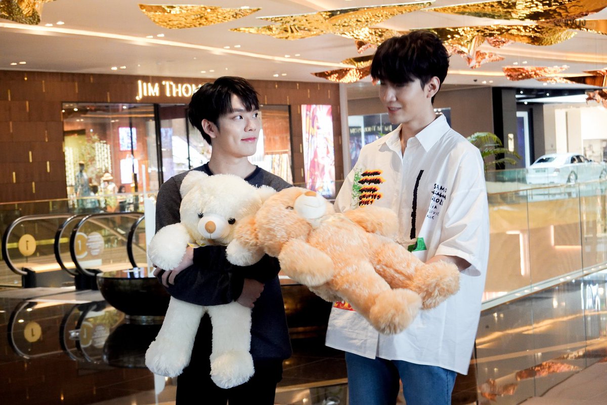 skyployy's tweet image. พี่น้องแหละ อืมๆ #ไม้เอกไม้โทไม้ใช่แค่พี่น้องกัน