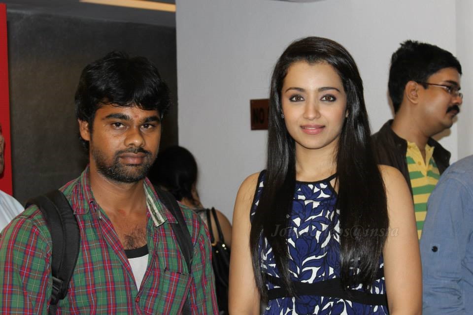 Eth6EgrUYAEVVxZ?format=jpg&name=medium