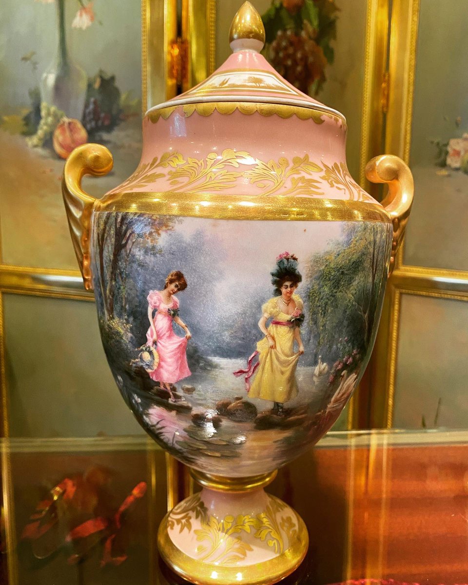 antik_helen's tweet photo. #turkishart #art #painting #porcelain #vase #antque #antiques #sanat #antika https://t.co/rKOGaNDlI7